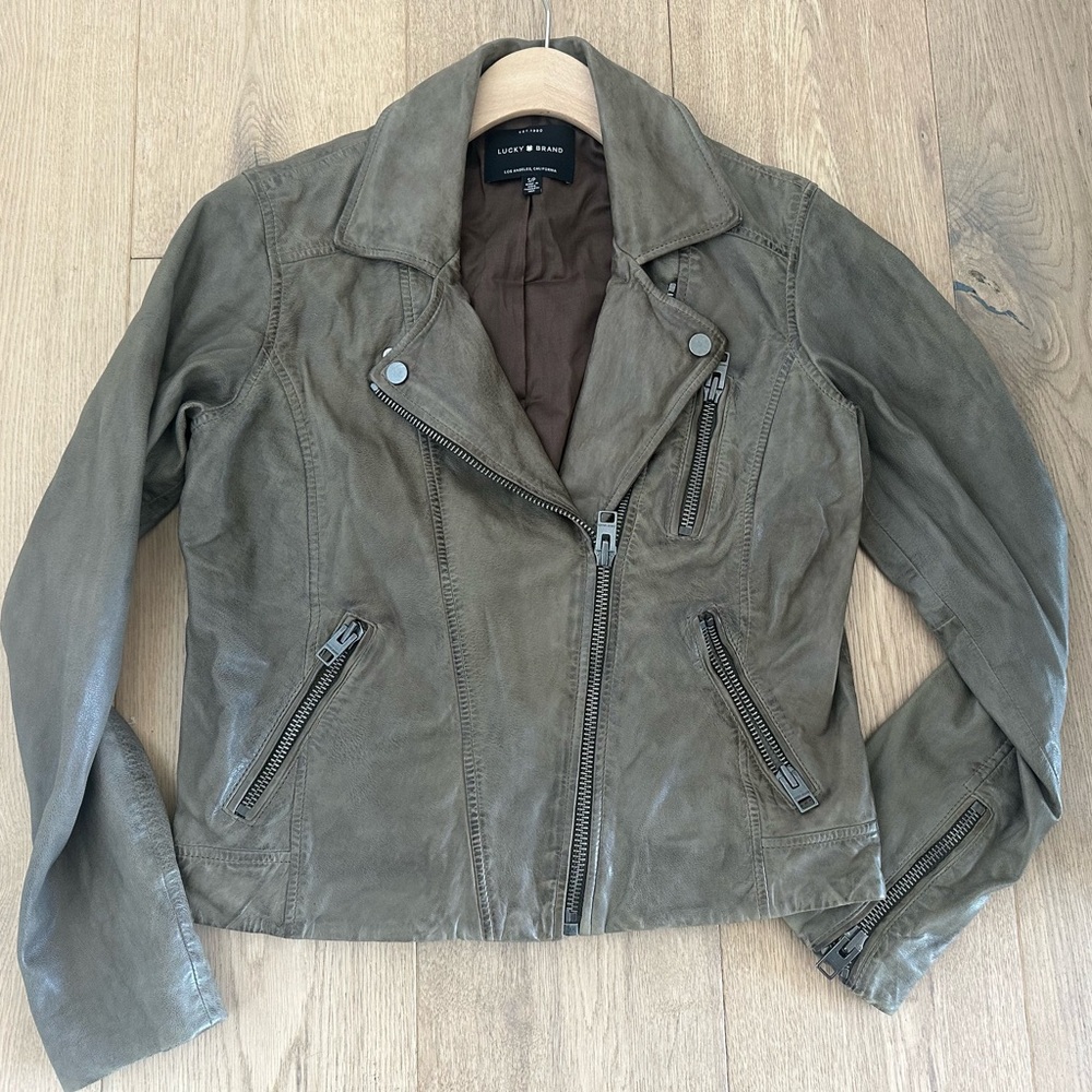 Butter SUPER Soft Worn Once Pristine  Leather Jacket
